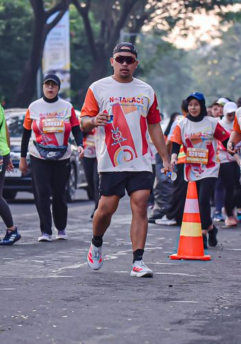 Race photo from NOTARACE 2025