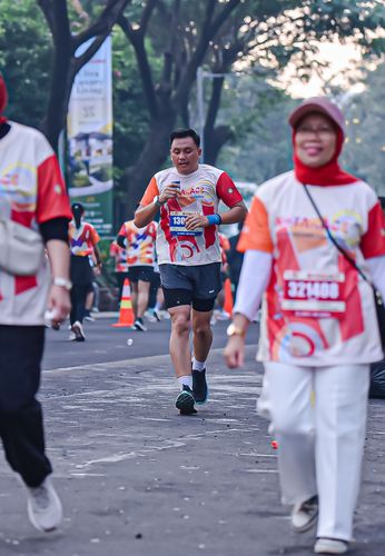 Race photo from NOTARACE 2025
