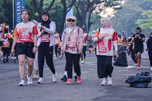 Race photo from NOTARACE 2025