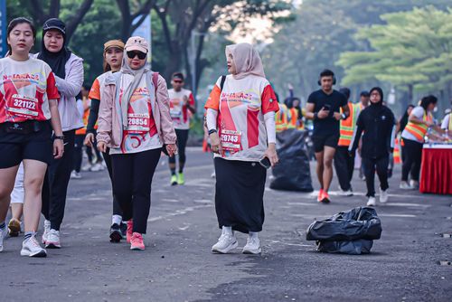 Race photo from NOTARACE 2025