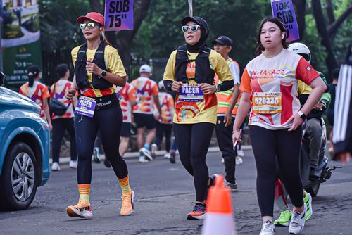 Race photo from NOTARACE 2025