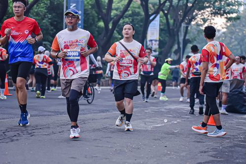Race photo from NOTARACE 2025
