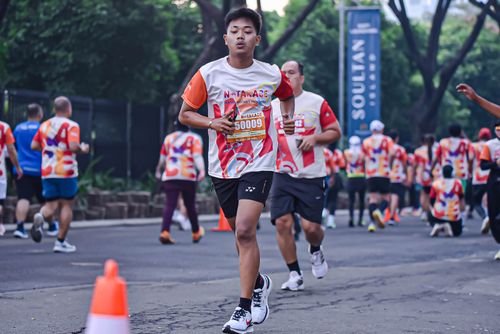 Race photo from NOTARACE 2025