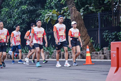 Race photo from NOTARACE 2025