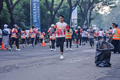 Race photo from NOTARACE 2025