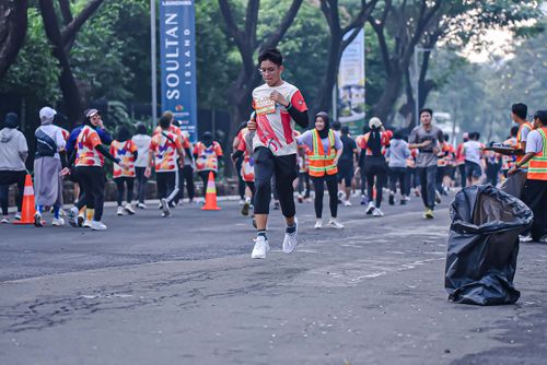Race photo from NOTARACE 2025