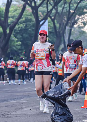 Race photo from NOTARACE 2025