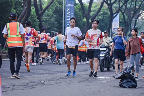 Race photo from NOTARACE 2025