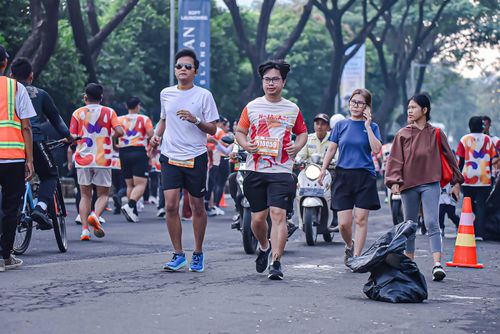 Race photo from NOTARACE 2025