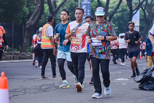 Race photo from NOTARACE 2025