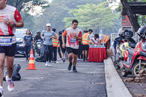 Race photo from NOTARACE 2025
