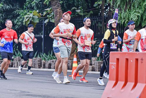 Race photo from NOTARACE 2025