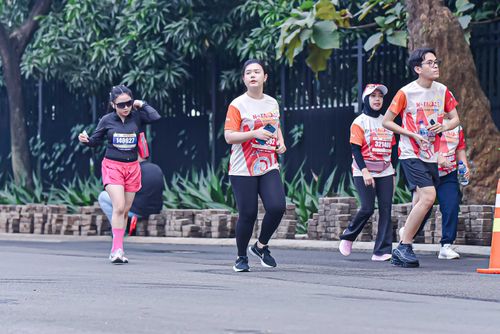 Race photo from NOTARACE 2025