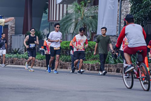 Race photo from NOTARACE 2025