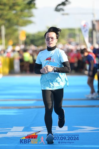 Race photo from KBP City Run 2024