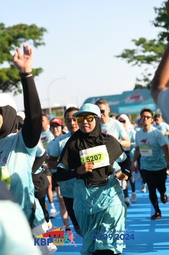 Race photo from KBP City Run 2024