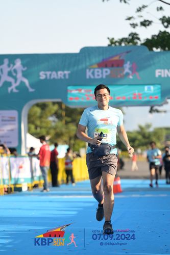 Race photo from KBP City Run 2024