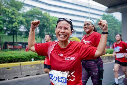 Race photo from ONE RUN 10 K