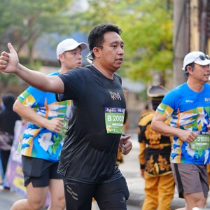 Race photo from SURABAYA ISOPLUS MARATHON 2026