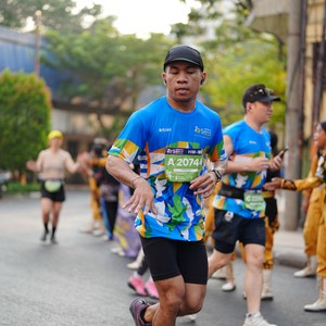 Race photo from SURABAYA ISOPLUS MARATHON 2026