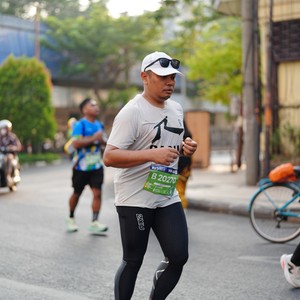 Race photo from SURABAYA ISOPLUS MARATHON 2026