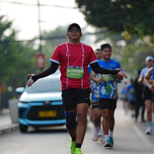 Race photo from SURABAYA ISOPLUS MARATHON 2026