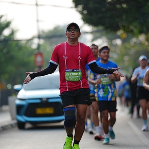 Race photo from SURABAYA ISOPLUS MARATHON 2026