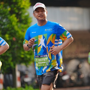 Race photo from SURABAYA ISOPLUS MARATHON 2026