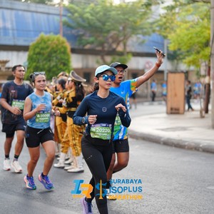 Race photo from SURABAYA ISOPLUS MARATHON 2026