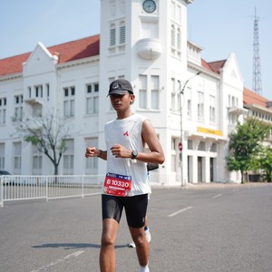 Race photo from SURABAYA ISOPLUS MARATHON 2026