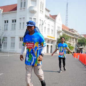 Race photo from SURABAYA ISOPLUS MARATHON 2026