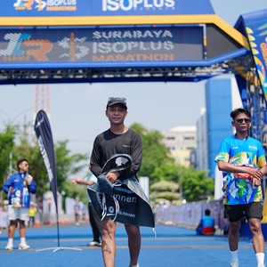 Race photo from SURABAYA ISOPLUS MARATHON 2026