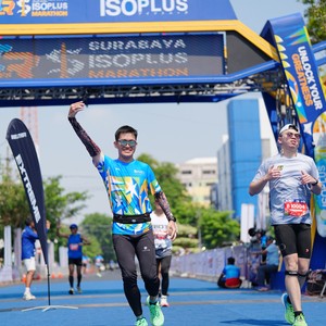 Race photo from SURABAYA ISOPLUS MARATHON 2026
