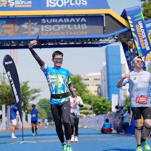 Race photo from SURABAYA ISOPLUS MARATHON 2026