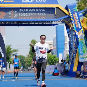Race photo from SURABAYA ISOPLUS MARATHON 2026
