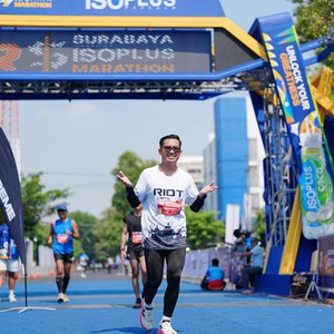Race photo from SURABAYA ISOPLUS MARATHON 2026