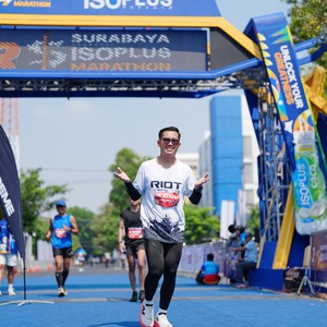 Race photo from SURABAYA ISOPLUS MARATHON 2026