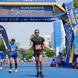 Race photo from SURABAYA ISOPLUS MARATHON 2026