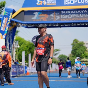 Race photo from SURABAYA ISOPLUS MARATHON 2026