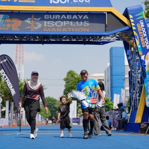 Race photo from SURABAYA ISOPLUS MARATHON 2026
