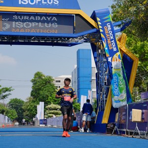 Race photo from SURABAYA ISOPLUS MARATHON 2026