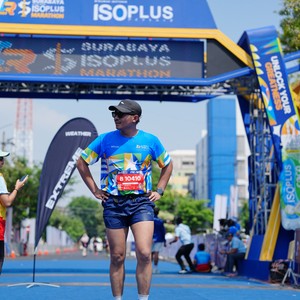 Race photo from SURABAYA ISOPLUS MARATHON 2026
