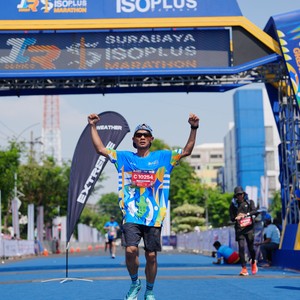 Race photo from SURABAYA ISOPLUS MARATHON 2026