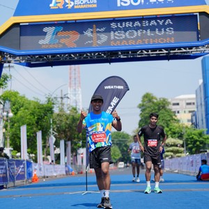 Race photo from SURABAYA ISOPLUS MARATHON 2026