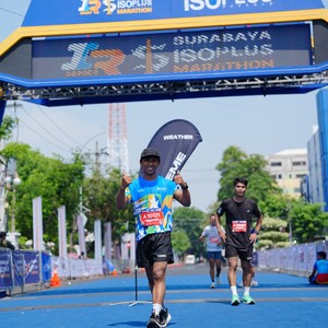 Race photo from SURABAYA ISOPLUS MARATHON 2026
