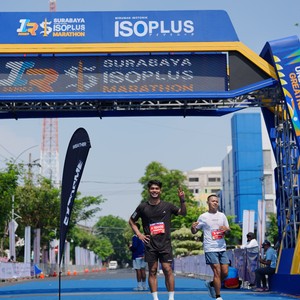 Race photo from SURABAYA ISOPLUS MARATHON 2026