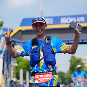 Race photo from SURABAYA ISOPLUS MARATHON 2026