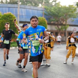 Race photo from SURABAYA ISOPLUS MARATHON 2026