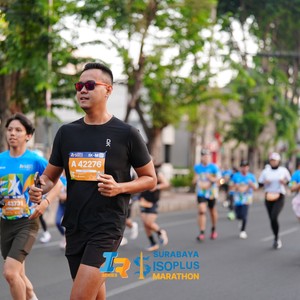 Race photo from SURABAYA ISOPLUS MARATHON 2026