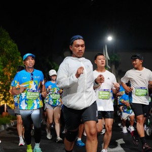 Race photo from SURABAYA ISOPLUS MARATHON 2026